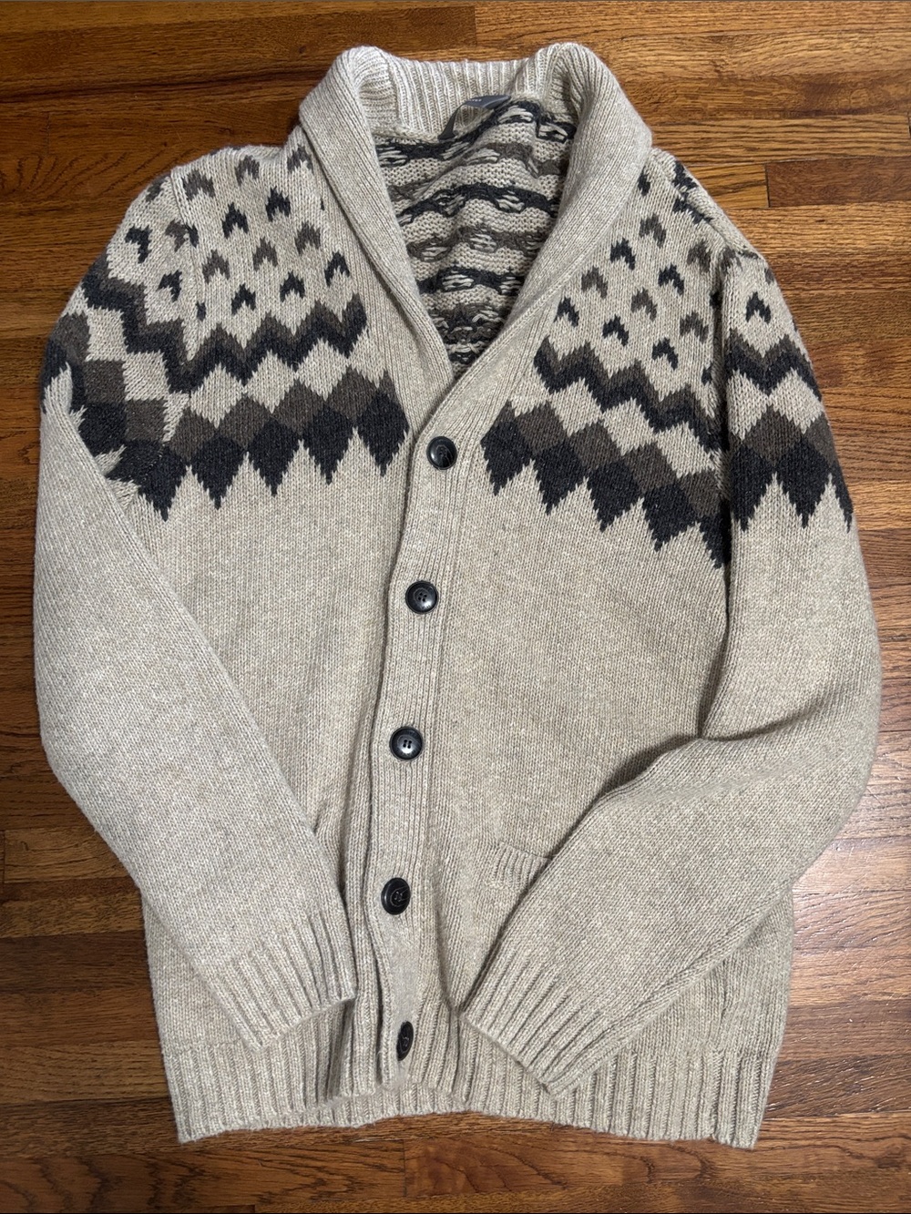 Denver Hayes men’s knit button up cardigan sweater